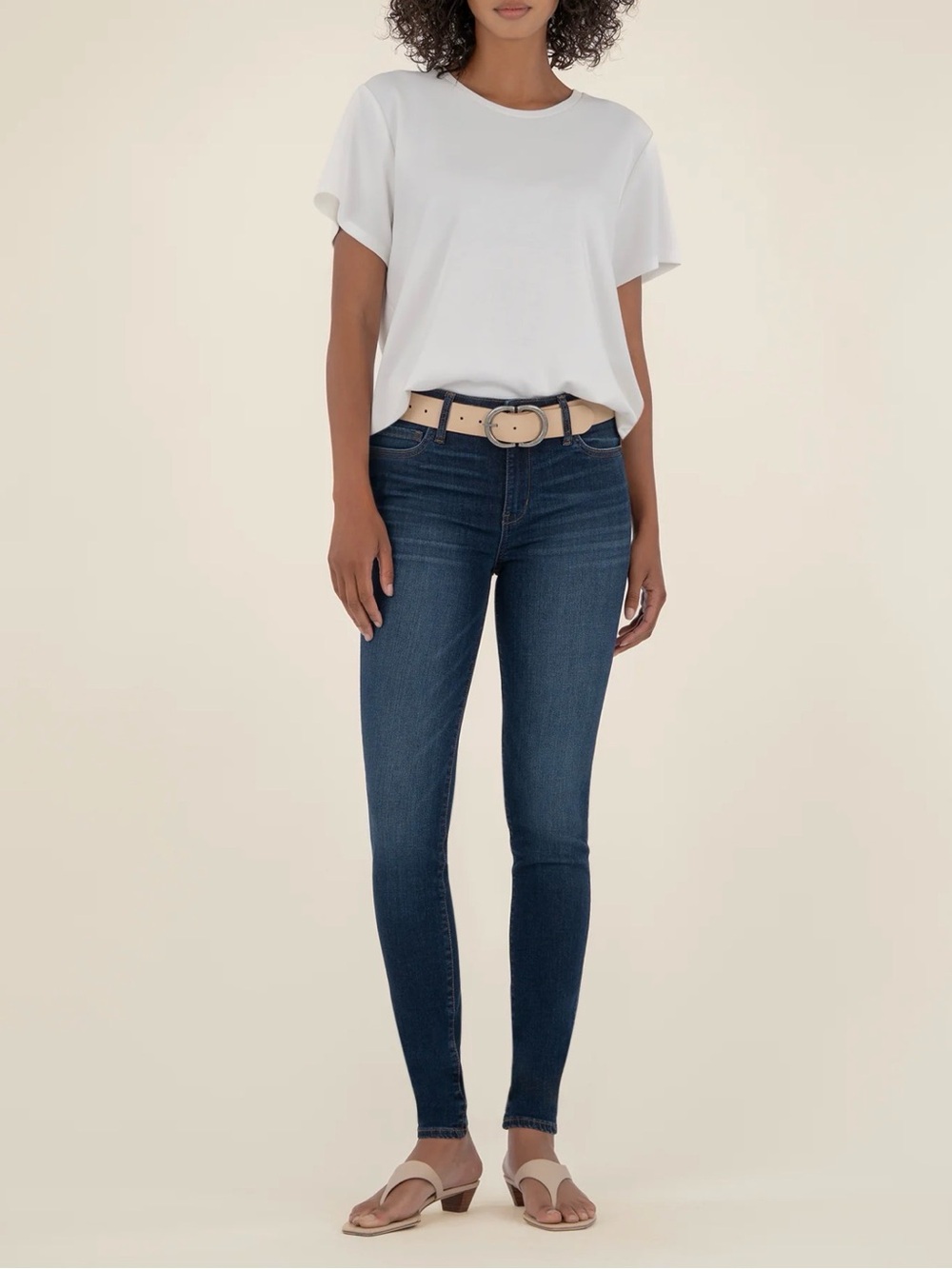 Kut from the Kloth Women’s Mia Toothpick Skinny Jeans in Mid Blue Wash Petite 8